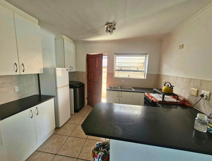 To Let 3 Bedroom Property for Rent in Jagtershof Western Cape